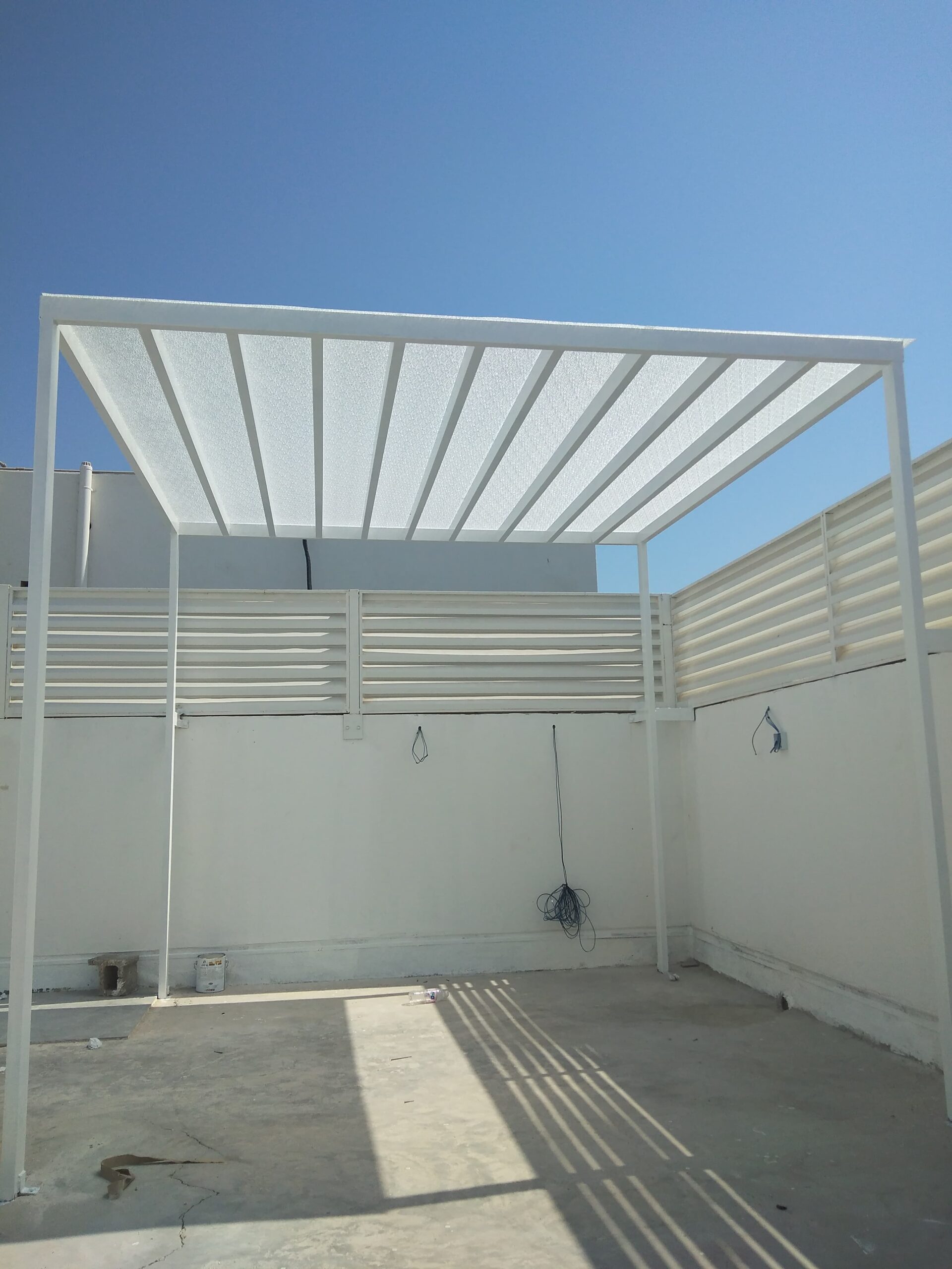 برجولات الرياض بتصاميم مودرن للمنازل والفلل | 0502619170